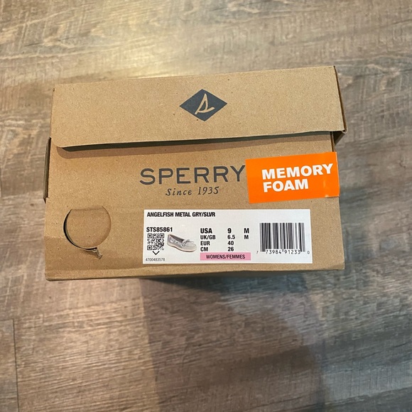 Sperry Women’s Angelfish Boat Shoe, size 9 - Picture 5 of 5